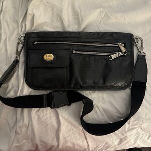 AUTHENTIC Gucci Crossbody